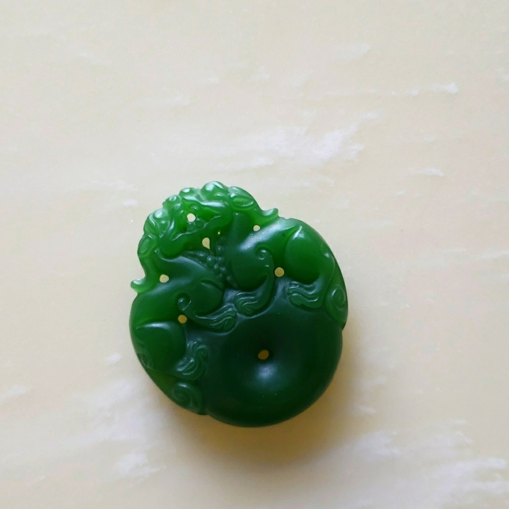 Natural Green Agate Carving the pure handmade woven necklace pendant